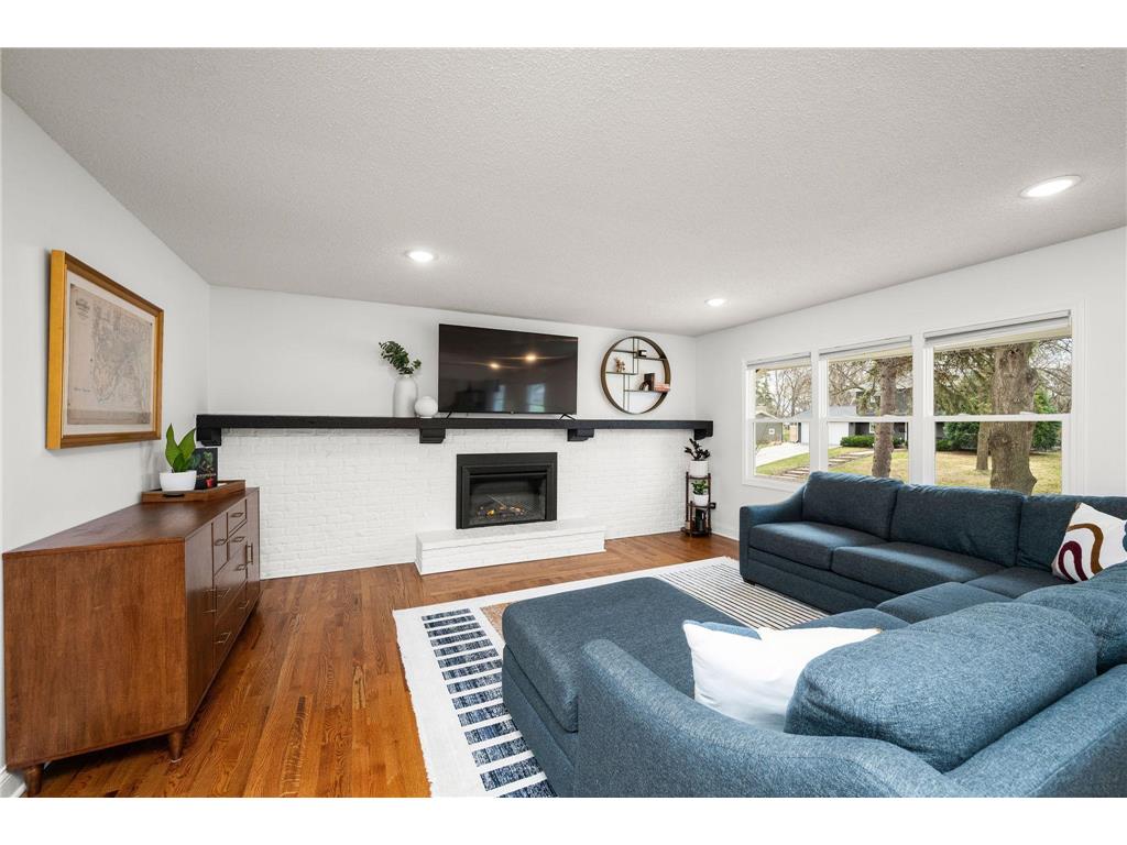 1900 Maryland Avenue N Golden Valley MN 55427 7054286 image10