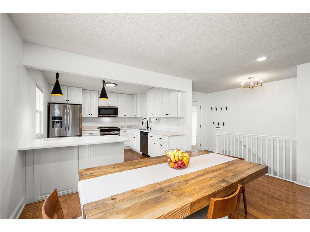 1900 Maryland Avenue N Golden Valley MN 55427 7054286 image8