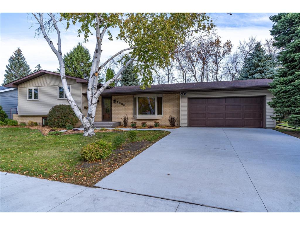 1900 Radisson Road Crookston MN 56716 6446251 image1