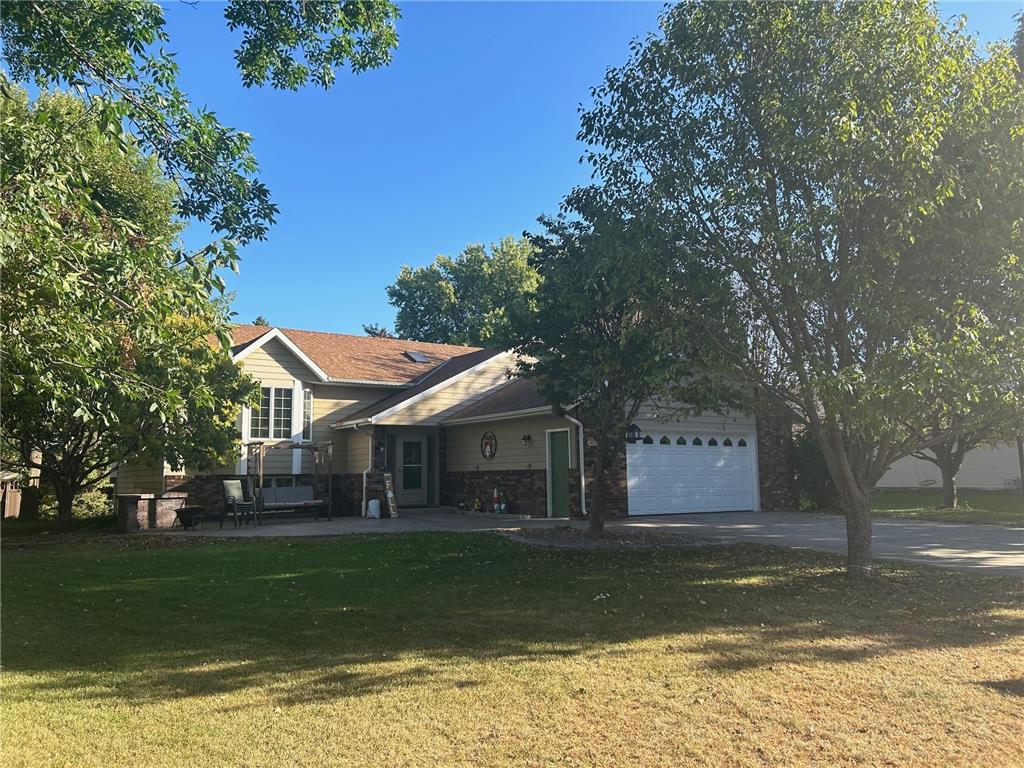 1900 Richland Avenue SW Willmar MN 56201 6608263 image1