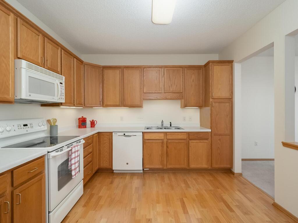 1900 Rush Lake Trail #126 New Brighton MN 55112 - Rush 7039158 image3