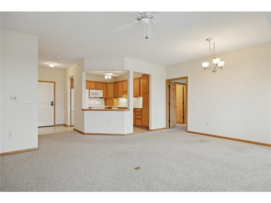 1900 Rush Lake Trail #315 New Brighton MN 55112 7032646 image3