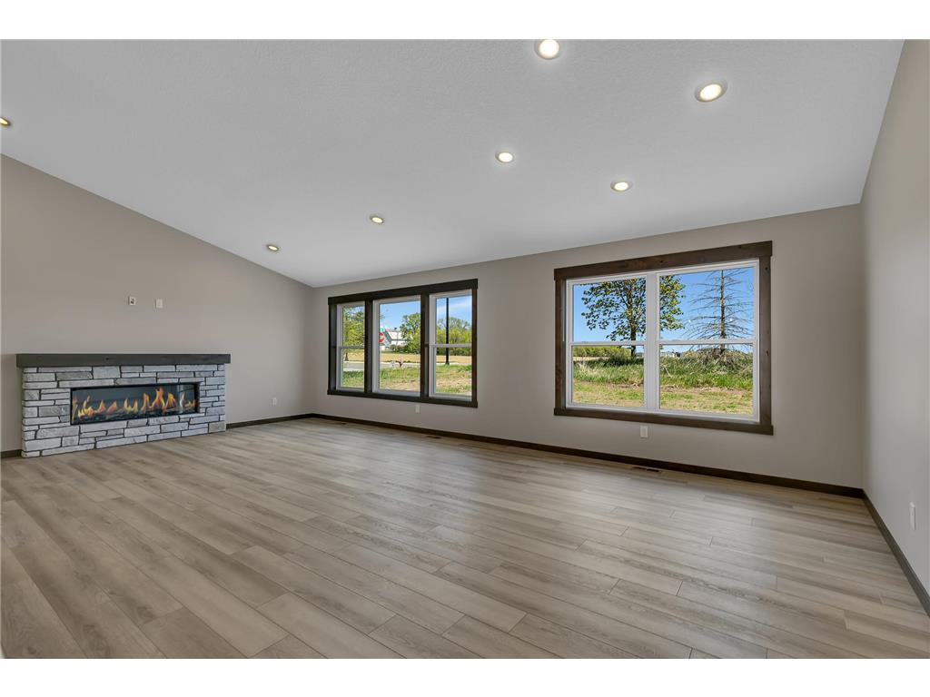 1900 Sandstone Loop S Sartell MN 56377 7000862 image11