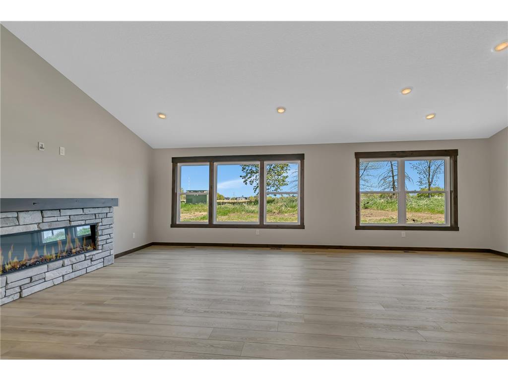 1900 Sandstone Loop S Sartell MN 56377 7000862 image12