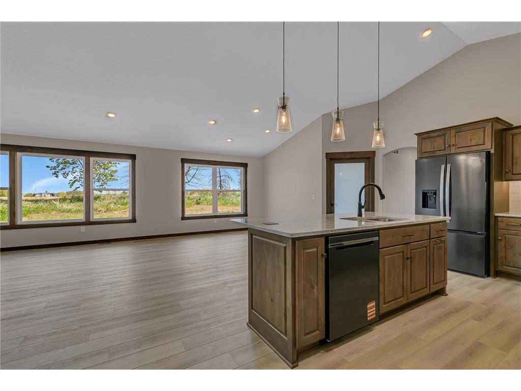 1900 Sandstone Loop S Sartell MN 56377 7000862 image13