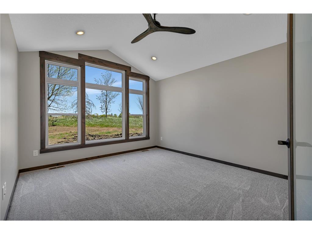 1900 Sandstone Loop S Sartell MN 56377 7000862 image16