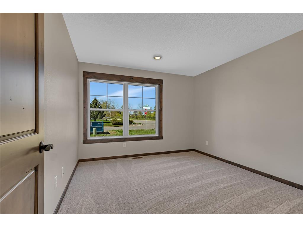 1900 Sandstone Loop S Sartell MN 56377 7000862 image23