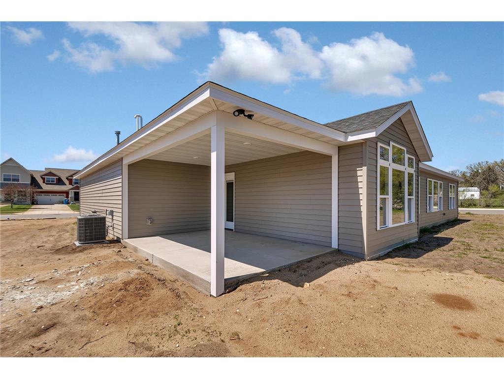 1900 Sandstone Loop S Sartell MN 56377 7000862 image31