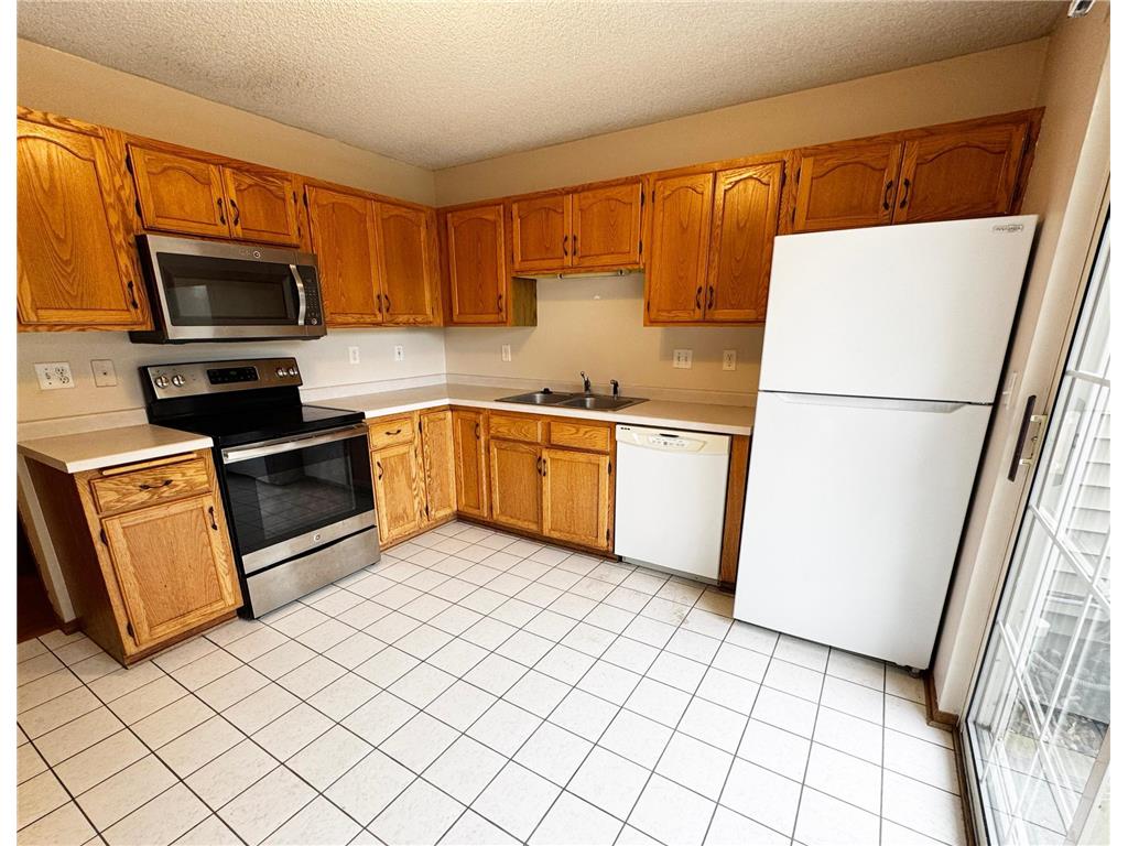 1900 Shenandoah Court #H Plymouth MN 55447 6782165 image4