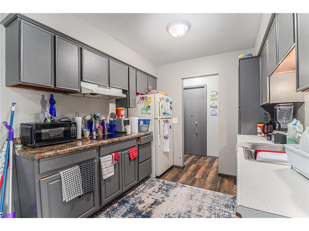 1900 Vincent Avenue N Minneapolis MN 55411 6813799 image11