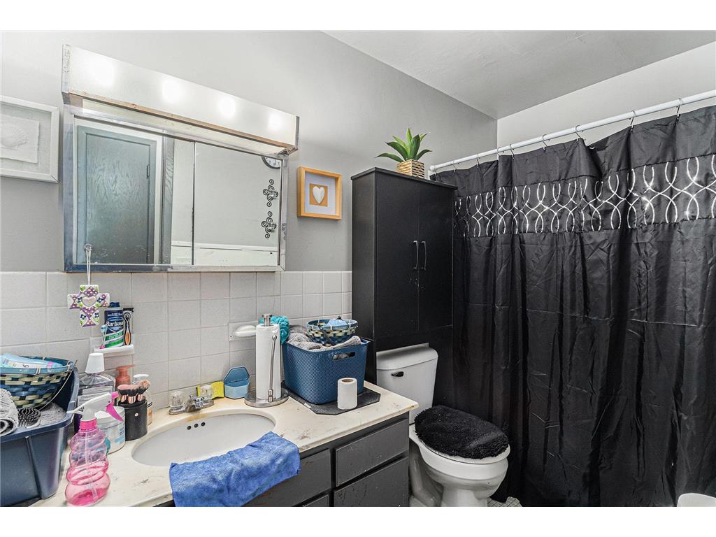 1900 Vincent Avenue N Minneapolis MN 55411 6813799 image13