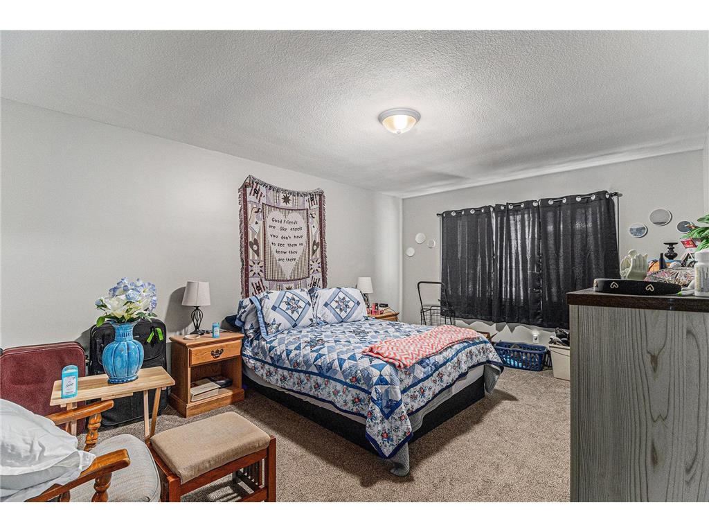 1900 Vincent Avenue N Minneapolis MN 55411 6813799 image14