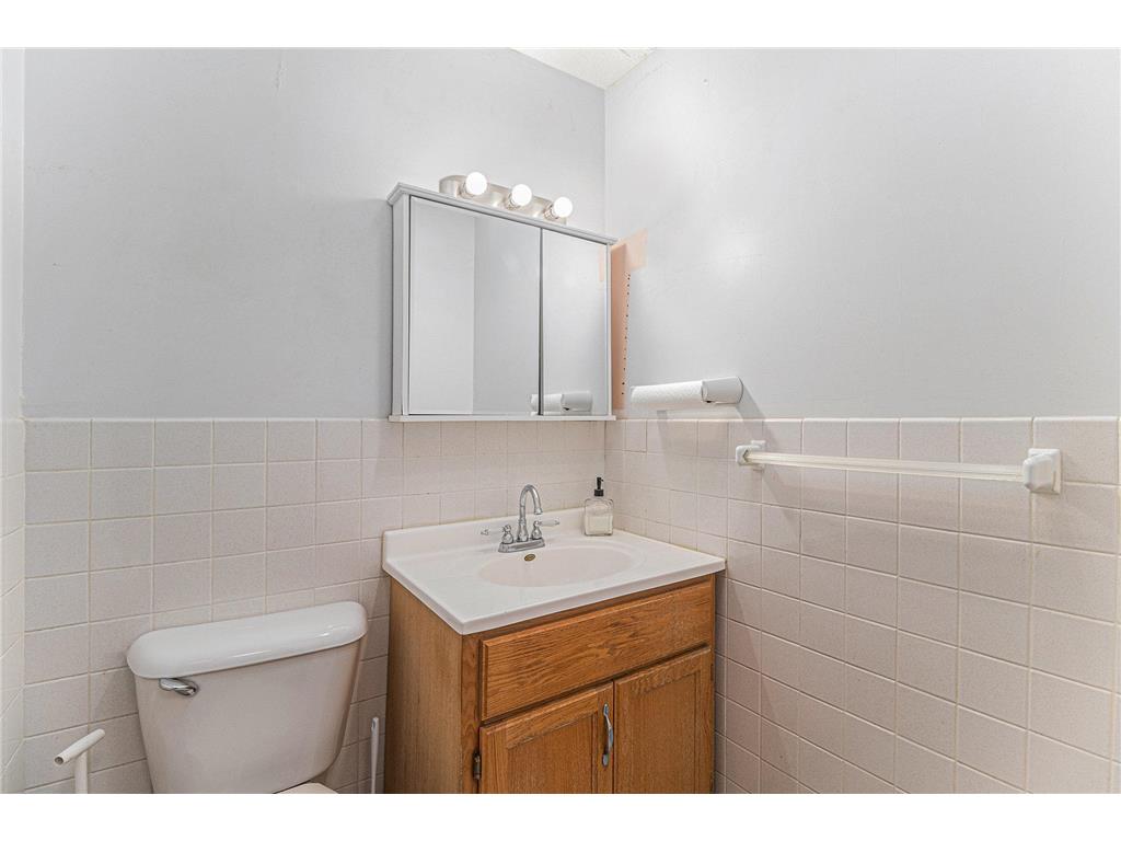 1900 Vincent Avenue N Minneapolis MN 55411 6813799 image22
