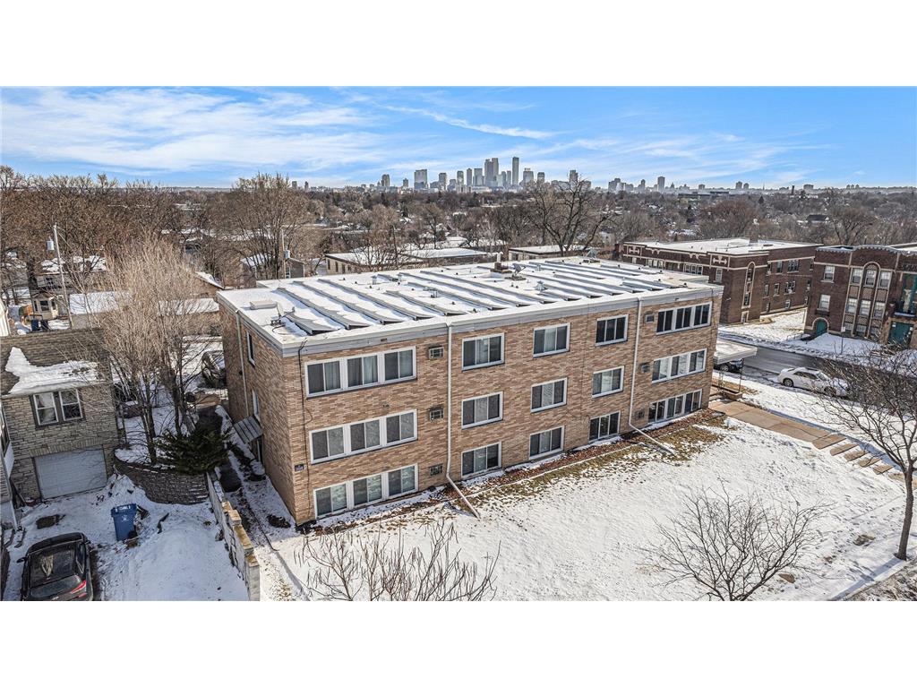 1900 Vincent Avenue N Minneapolis MN 55411 6813799 image3