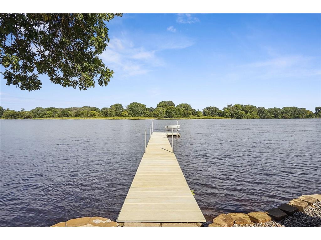 1901 15th Avenue NW New Brighton MN 55112 - Long Lake 6670707 image1