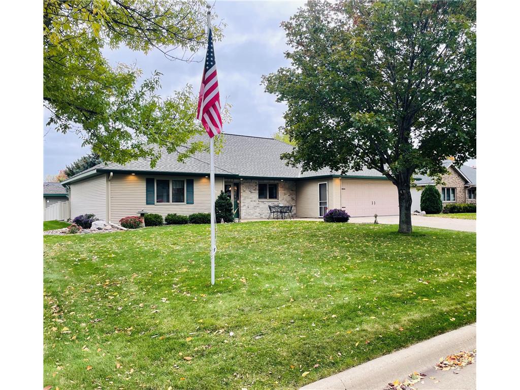 1901 22nd Avenue SW Willmar MN 56201 6449881 image1