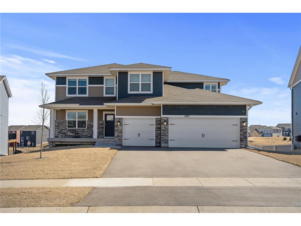 1901 Aztec Avenue Shakopee MN 55379 7032481 image1