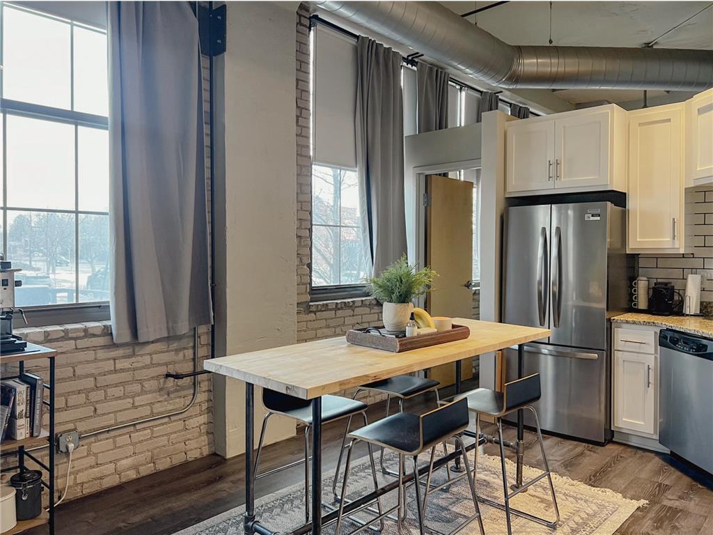1901 E Hennepin Avenue #104 Minneapolis MN 55413 7082613 image2
