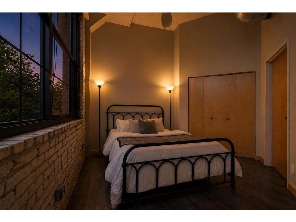 1901 E Hennepin Avenue #104 Minneapolis MN 55413 7113694 image10