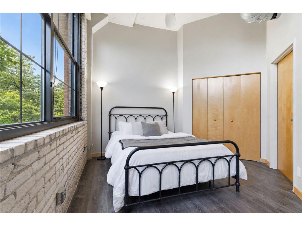 1901 E Hennepin Avenue #104 Minneapolis MN 55413 7113694 image9