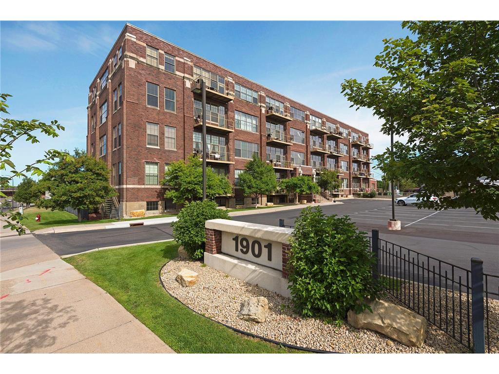 1901 E Hennepin Avenue #305 Minneapolis MN 55413 7097235 image1