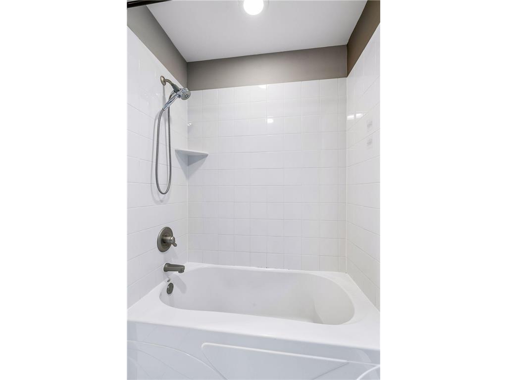 1901 E Hennepin Avenue #305 Minneapolis MN 55413 7097235 image16
