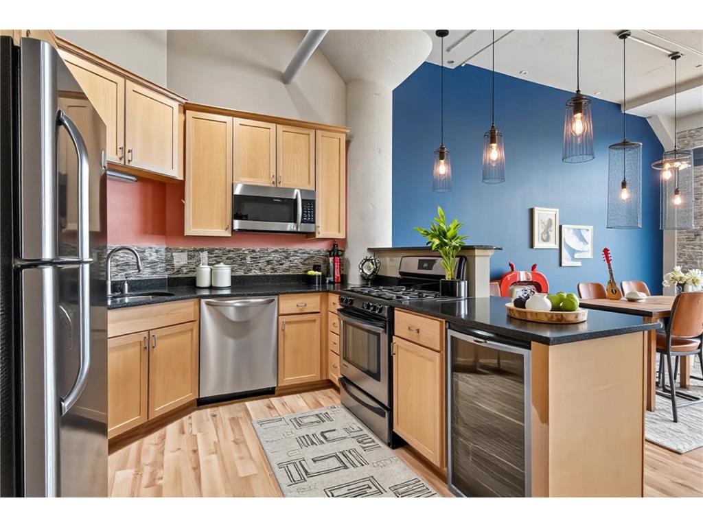 1901 E Hennepin Avenue #305 Minneapolis MN 55413 7097235 image6