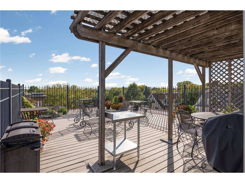 1901 Emerson Avenue S #104 Minneapolis MN 55403 7104852 image11