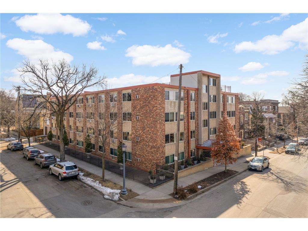 1901 Emerson Avenue S #104 Minneapolis MN 55403 7104852 image12