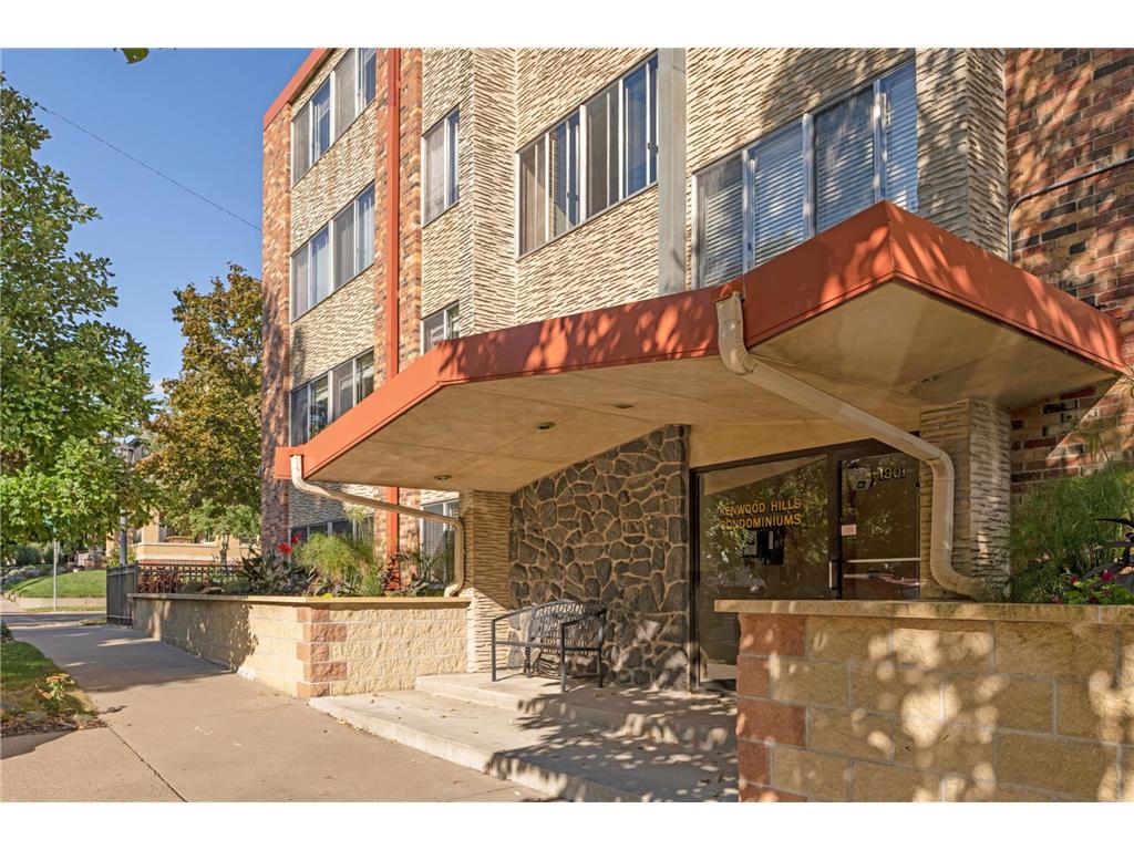 1901 Emerson Avenue S #104 Minneapolis MN 55403 7104852 image3