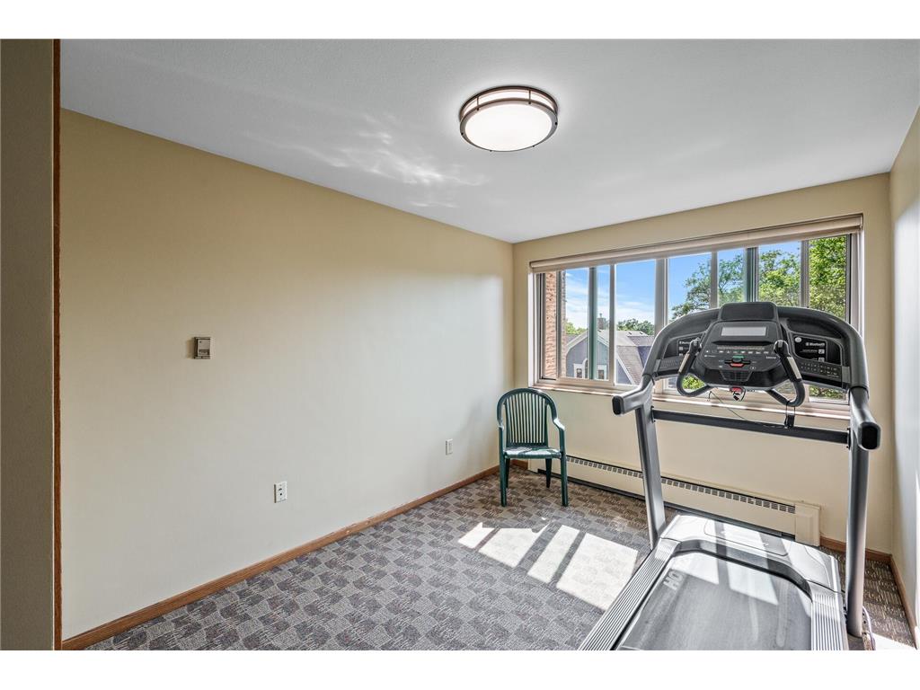 1901 Emerson Avenue S #303 Minneapolis MN 55403 7056860 image22
