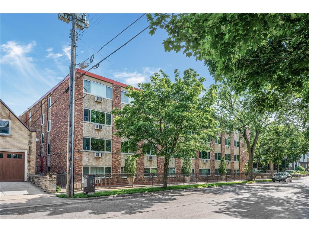 1901 Emerson Avenue S #303 Minneapolis MN 55403 7056860 image29