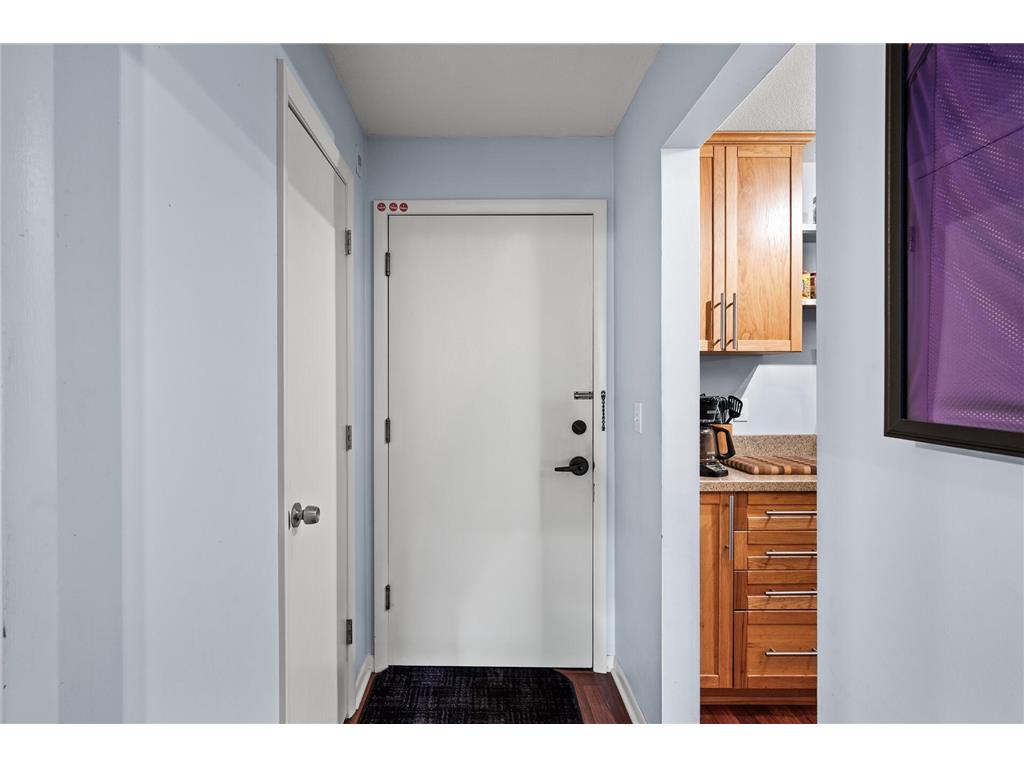 1901 Emerson Avenue S #303 Minneapolis MN 55403 7056860 image7