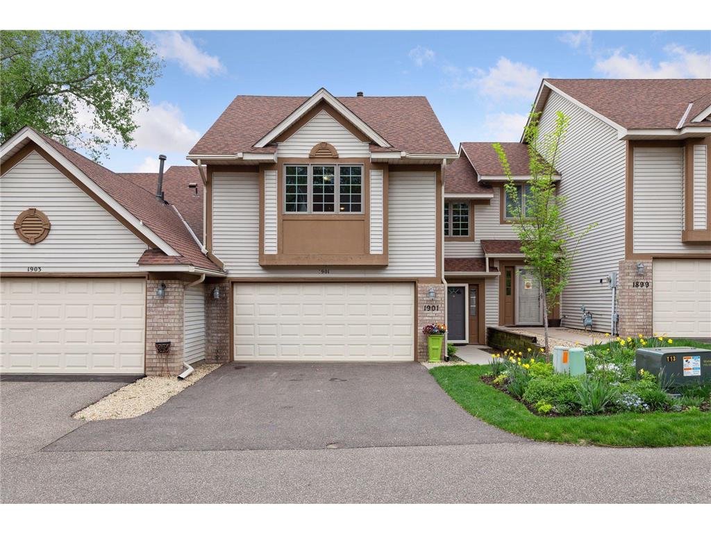 1901 Furness Street, Maplewood, MN 55109 MLS 6356606 Edina Realty