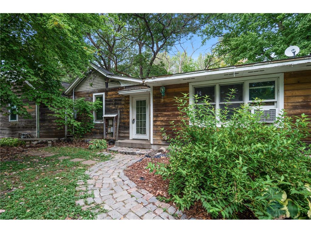 1901 Oakview Lane N Plymouth MN 55441 6591693 image1