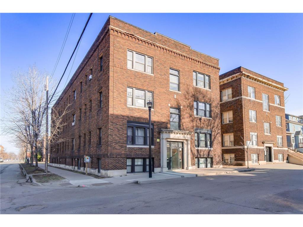 1901 Stevens Avenue #303 Minneapolis MN 55403 7036743 image2