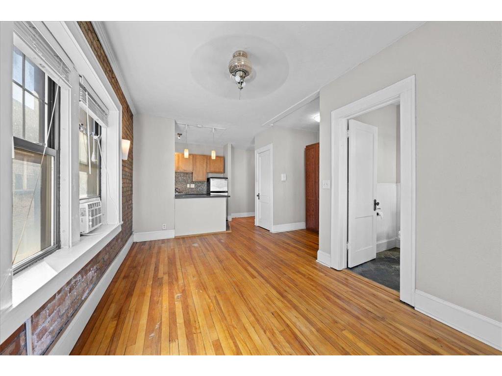 1901 Stevens Avenue #307 Minneapolis MN 55403 7059409 image16
