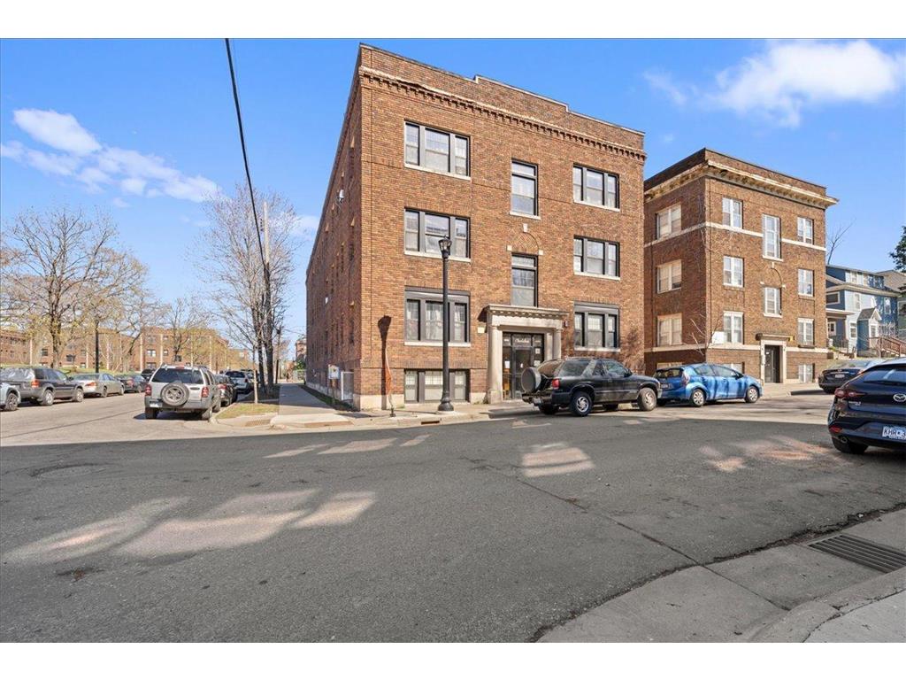 1901 Stevens Avenue #307 Minneapolis MN 55403 7059409 image22