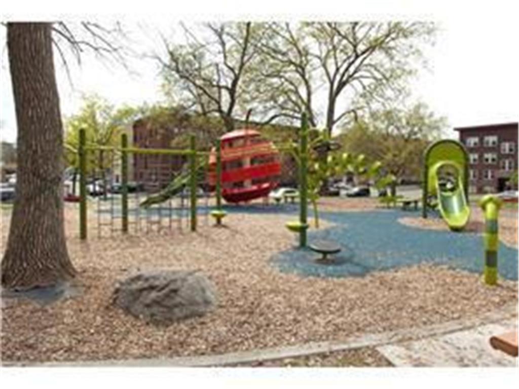 1901 Stevens Avenue #307 Minneapolis MN 55403 7059409 image23