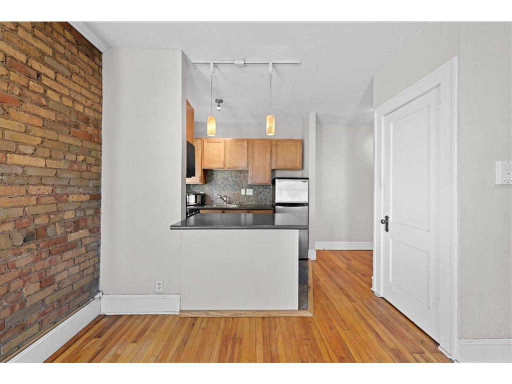 1901 Stevens Avenue #307 Minneapolis MN 55403 7059409 image8