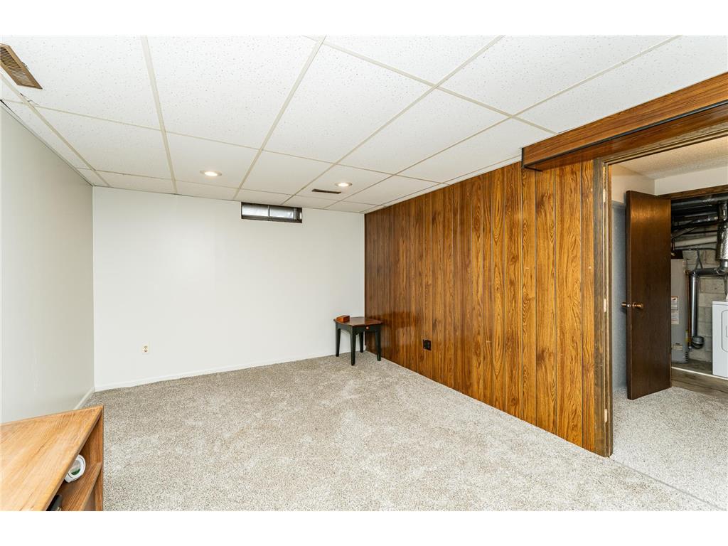 1902 26th Avenue NW Rochester MN 55901 7057169 image19