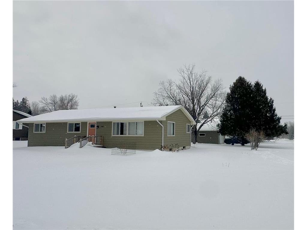 1902 6th Avenue E International Falls MN 56649 6659579 image1