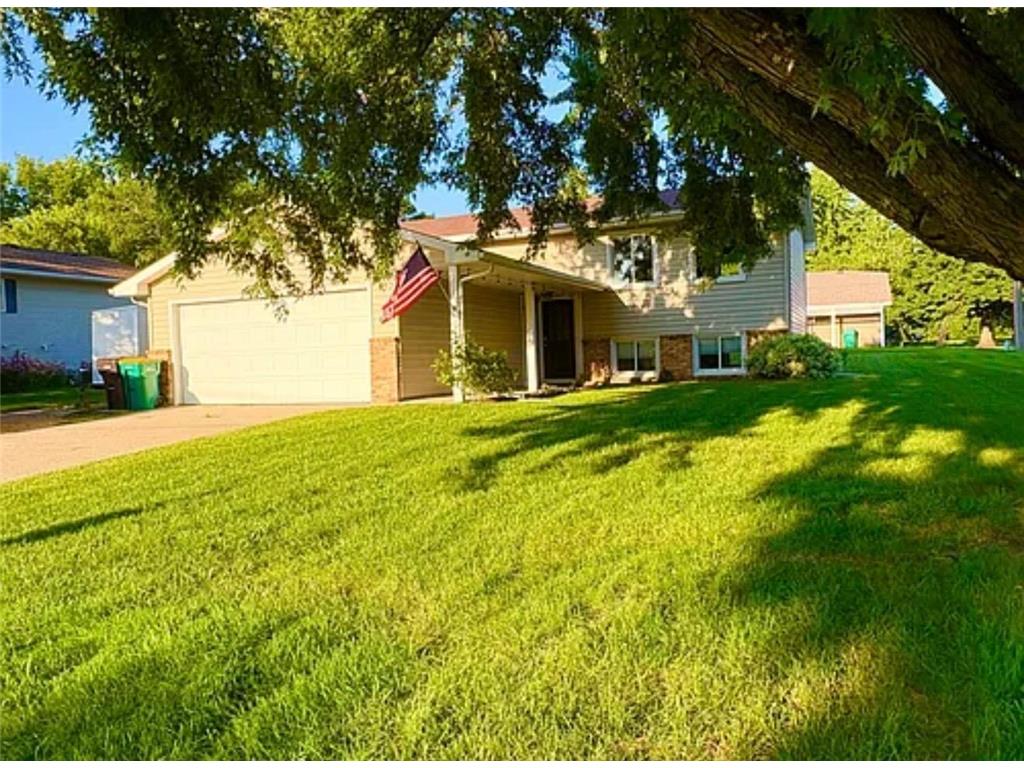 1902 Brookside Drive Albert Lea MN 56007 7036436 image1