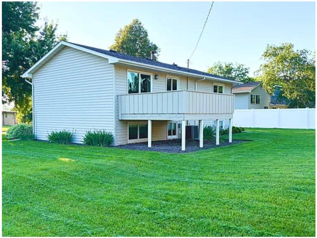 1902 Brookside Drive Albert Lea MN 56007 7036436 image4