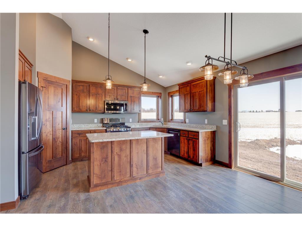 1902 Mink Way New Richmond WI 54017 6757859 image1