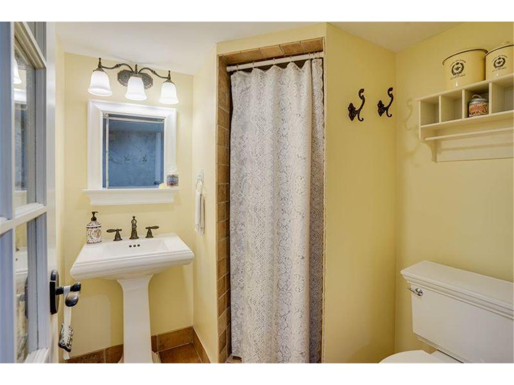 1902 Pinehurst Avenue Saint Paul MN 55116 7047033 image30