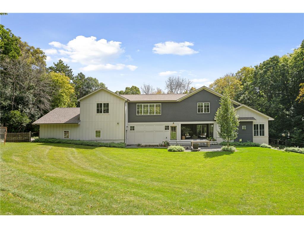 19020 Minnetonka Boulevard Deephaven MN 55391 6760566 image30