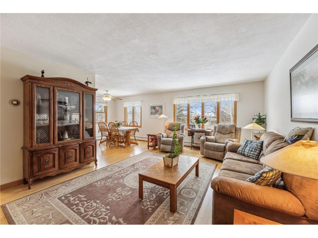 19021 N Diamond Lake Road, Dayton, MN, 55374 MLS 6492789 Edina Realty