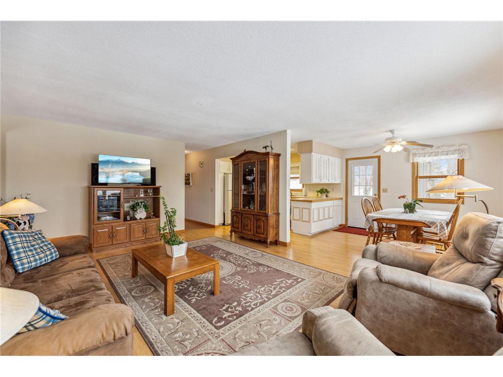 19021 N Diamond Lake Road, Dayton, MN, 55374 MLS 6492789 Edina Realty