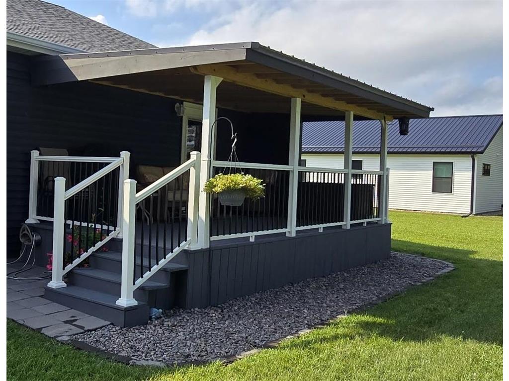 1903 Bud Road Windom MN 56101 6774958 image3